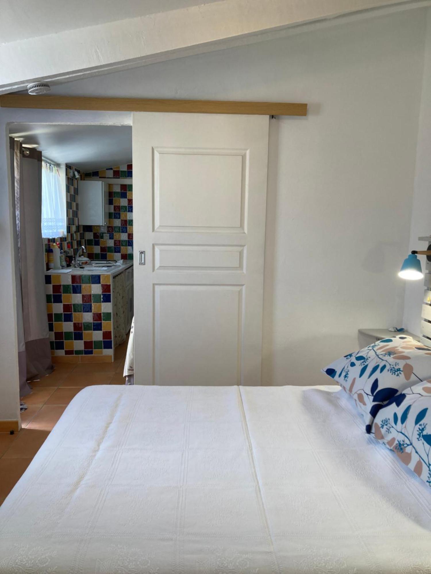 Les Hirondelles Apartment Bessan Luaran gambar